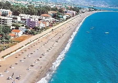 Ceren Φετιγιέ