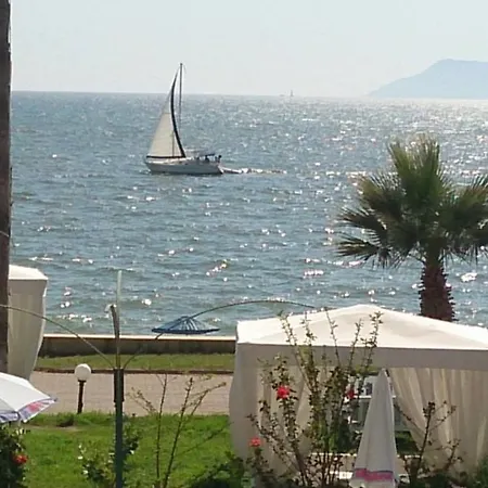 Ceren Ξενοδοχείο