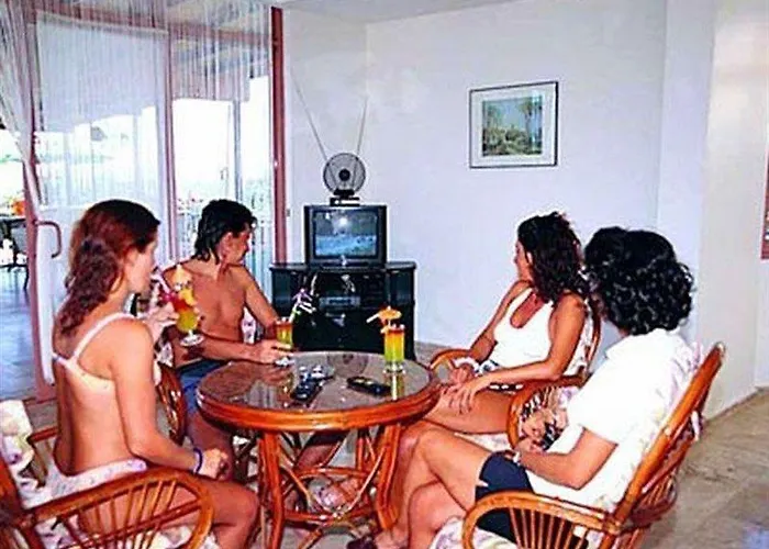 Hotell Ceren Fethiye